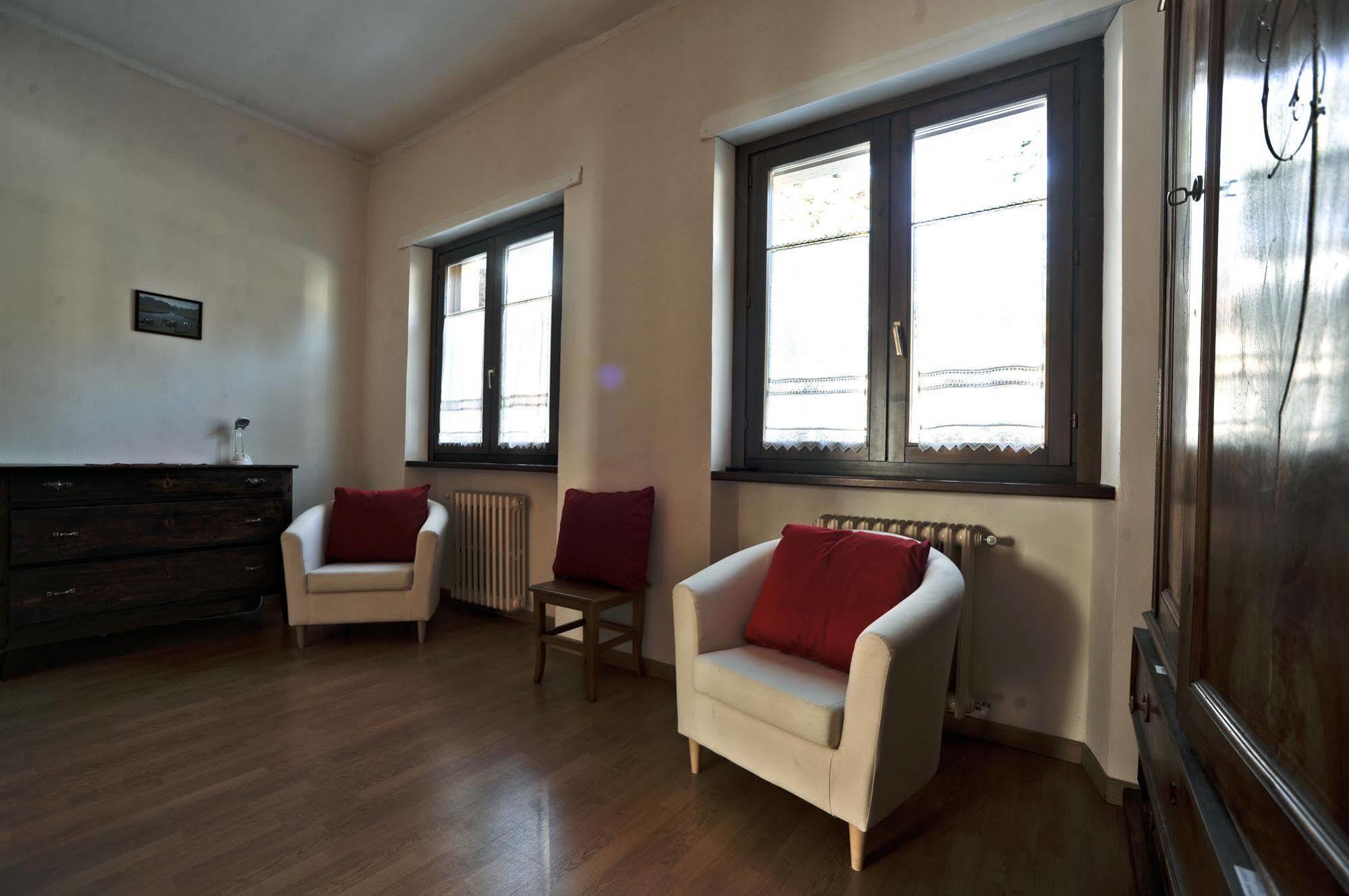 Casa San Francesco Hotel Bardonecchia Buitenkant foto