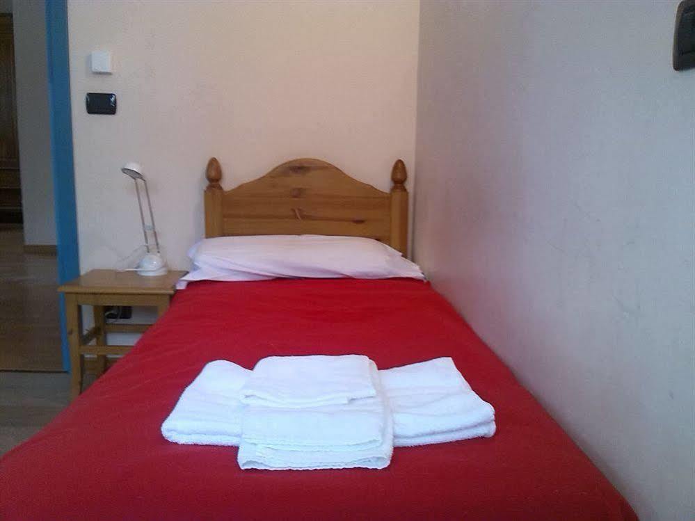 Casa San Francesco Hotel Bardonecchia Buitenkant foto